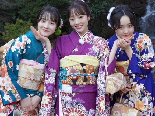 「尊い！」本田望結、3姉妹の美しい晴れ着ショットを公開！ 「本田姉妹最高です」「可愛いが過ぎる」