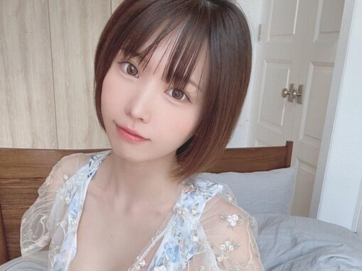 えなこ、“清楚かも”なセクシーショット公開に「どエロやないかい！」「清楚とは程遠い」の声