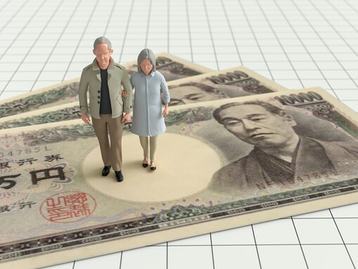 月25万円の年金暮らし、貯蓄約1000万円の60代男性が語る後悔「現役時代にもっと……」