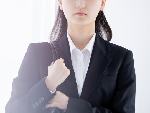 【24卒】理系女子の「就職人気企業」ランキング！ 3位 伊藤忠商事、2位 NTT都市開発、1位は？