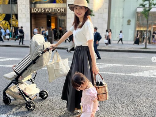 「めちゃめちゃ痩せましたね」菊地亜美、長女＆夫との家族ショット公開！ 「おしゃれまますぎ」