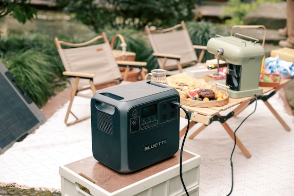 キャンプや災害時はもちろん、どこでもいつもの過ごし方を可能にするマルチポータブル電源【PR】