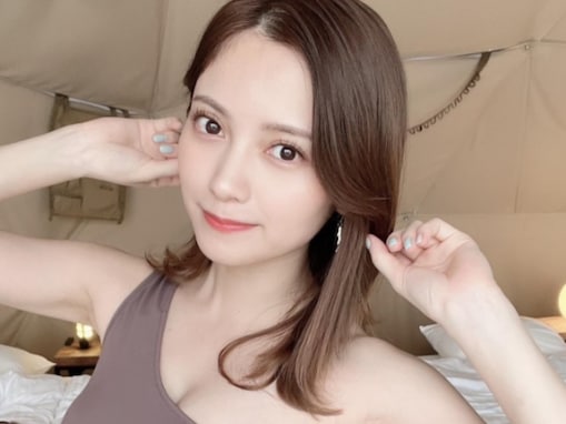 「えちすぎる」桃月なしこ、美谷間＆美ウエストあらわな水着ショット公開！ 「極上だにゃ」