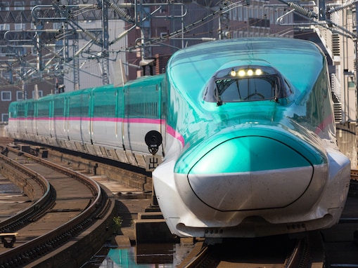車両がかっこいいと思う「首都圏の鉄道路線」ランキング！ 2位「東北新幹線」、1位は？【2023年調査】