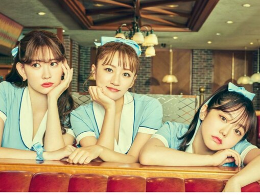 峯岸みなみ、小嶋陽菜＆高橋みなみとノースリーブス集合ショット！ 「昔よりもっと可愛くなってる」「ビジュ最高」