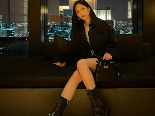 「ガチ恋しそう」TWICE・ミナ、FENDIコーデで圧巻の美脚を披露！ 「足綺麗すぎる」「美人でしかない」