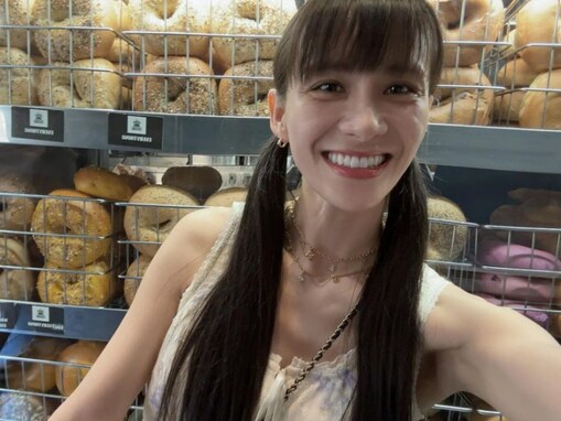 Perfume・あ～ちゃん、NYでの自撮りショットが物議を醸す。「心配になる細さ」「体型をとやかく言う人たち多すぎる」