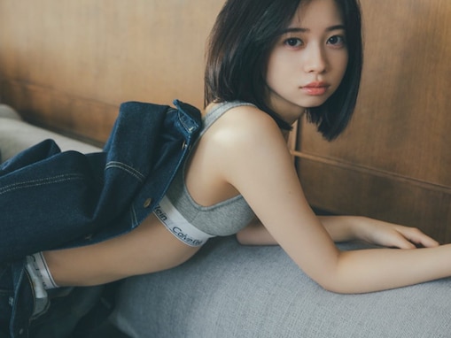 「エロくていい」桜田ひより、ランジェリー姿の色っぽショット公開！ 「透明感やばすぎ」「メッチャセクシー」