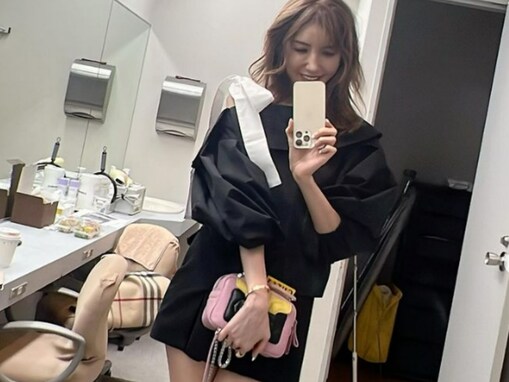 美香、太ももがギリギリまであらわになった超ミニ丈コーデ披露！ 「めっちゃセクシー」「スタイル良すぎて眩しい」