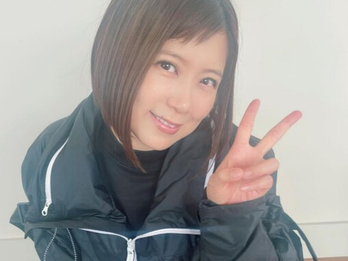 絢香、次女撮影のソロショット公開！ 「娘ちゃん、センスある」「娘さんも絢香もどっちも可愛い」