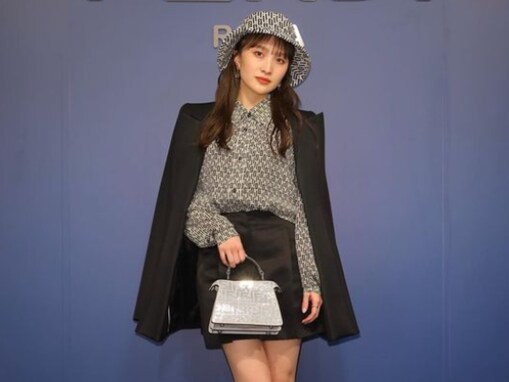 ももクロ・百田夏菜子、絶対領域あらわなミニスカコーデ披露！ 「可愛すぎてもう罪」「太ももいいね！」