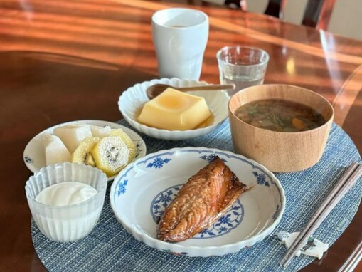 「美味しそうな手料理」花田虎上の妻・倉実、元横綱の朝ご飯を公開！ 「品揃え豊富」「素晴らしい」