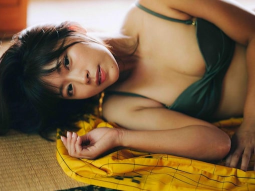 「極上だ」山内鈴蘭、イメージDVD発売で谷間あらわなビキニ姿を披露！ 「超色っぽい」「大人の女性」