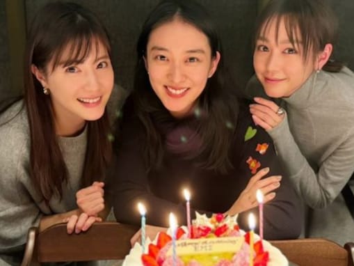 「最強の3人」武井咲、「14歳の時に出逢って…」桐谷美玲＆佐藤ありさとの30歳バースデーショット公開！