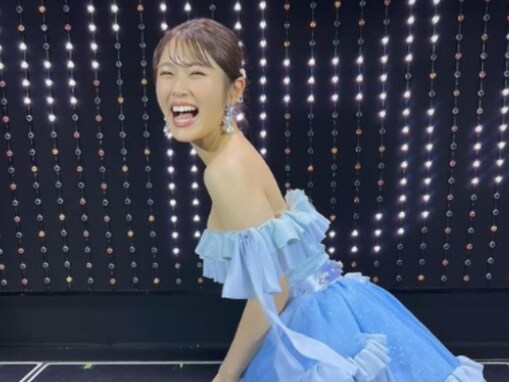 渋谷凪咲、胸元＆背中ちらりなドレス姿！ 卒業公演ショットに「めちゃくちゃ綺麗」「世界一の笑顔」と反響