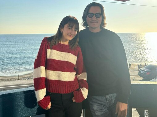 矢田亜希子、“お兄ちゃん”豊川悦司との忘年会ショットに反響！ 「可愛すぎです」「最高なショット」