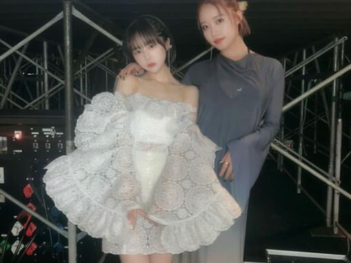 なえなの、美脚際立つドレス姿で王林とツーショット！ 「スタイル良すぎ」「肌白くて透明感やばすぎる…」