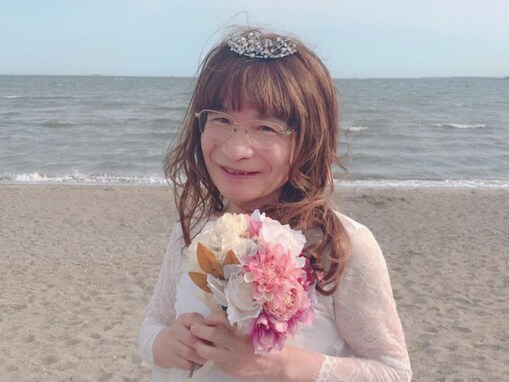 尾木ママ、ウエディングドレス姿で中丸雄一の結婚を祝福！ 「尾木ママの可愛さにもっと衝撃を受けた」