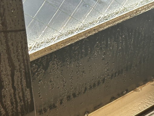 【ダイソー】冬家事のお悩みをサクッと解決！ 「結露対策グッズ」おすすめ3選