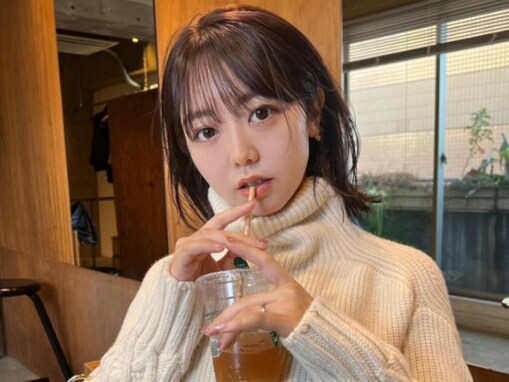 峯岸みなみ、インスタ“今年初ポスト”に「結婚してから益々可愛く」とファン絶賛！ 「妊婦さんにみえた」の声も