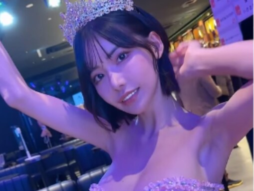 「おっぱい大きくてかわいっ！」深田えいみ、谷間あらわな脇見せショット公開！ 「ビジュ爆発」