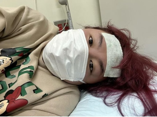 ぺえ、原因不明の体調不良を明かす。ベッドに横たわる写真も公開し「毎日検査をしています」と報告