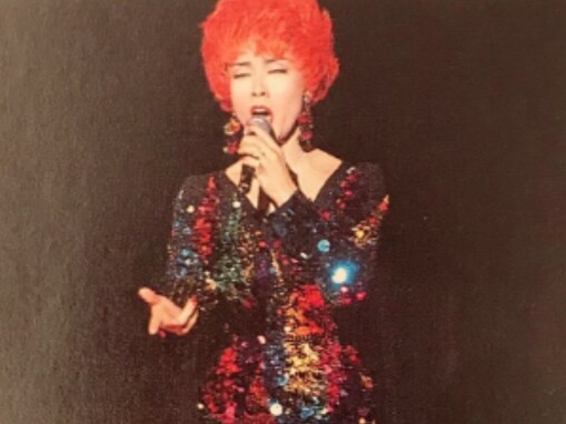 「本当に凄い」71歳・小柳ルミ子、35年前の圧巻スタイル披露！ 「35年間変わらない体型」「綺麗な脚」