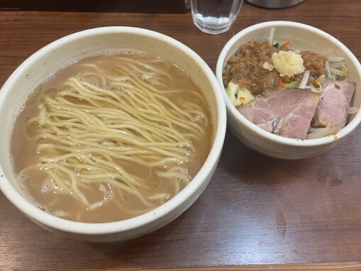 東京都の「豚骨ラーメン」人気店ランキング！ 2位「麺処 一笑」、1位は？ 【ラーメン評論家が解説】