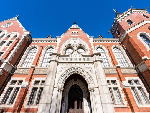 関東の高校生が選ぶ「就職に有利なイメージの大学」ランキング！ 2位「慶應義塾大学」、1位は？