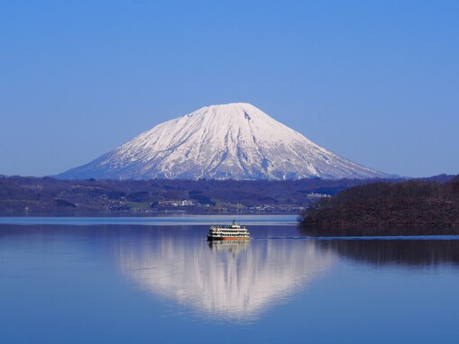 働く世代に聞いた「旅行でおすすめの湖」ランキング！ 2位「洞爺湖（北海道）」、1位は？