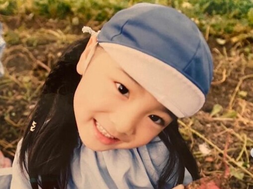 「永遠天使説」NiziU・ミイヒ、かわいすぎる幼少期ショットに反響！ 「生まれてからずっと可愛いの？」