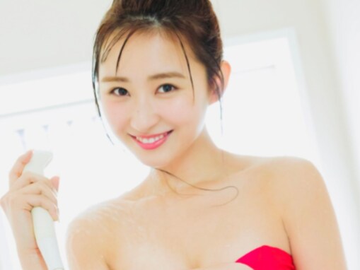 元HKT48・松本日向、谷間あらわなランジェリー姿を披露！ 「大人なドキッとする表情」「愛でたくなる」