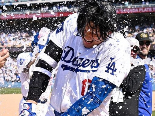 大谷翔平、サヨナラヒット後の衝撃的な瞬間を公開！ 「これぞスーパースター」「大谷さんありがとう」