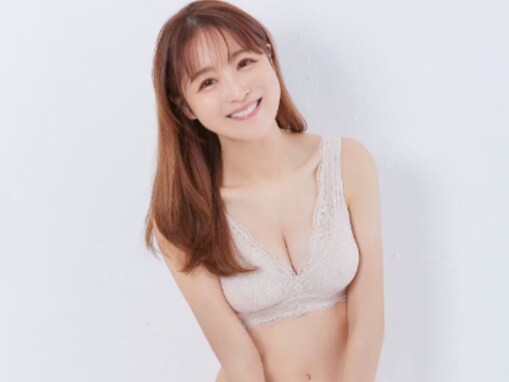 「おっぱい最高です」鈴木奈々、美ボディ＆谷間あらわなランジェリー姿！ 「色気半端ない」「セクシーすぎ」