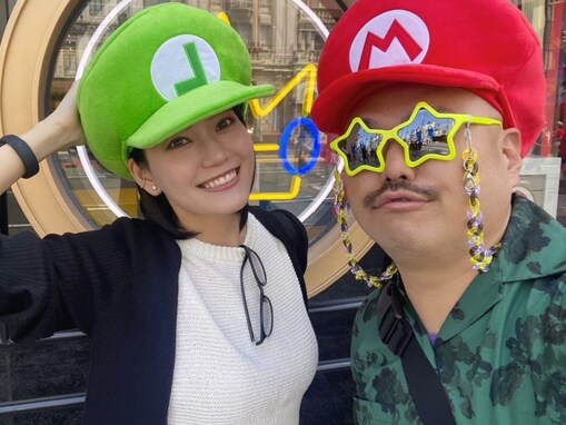 「マリオに謝罪しろ」クロちゃん、リチとのUSJデート写真に辛らつコメント殺到！ 「お前ワリオだろ」