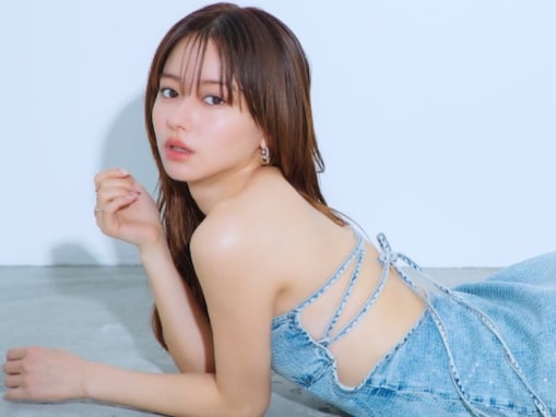 山本舞香、美背中丸出しのセクシーショット！ 「色っぽすぎるしスタイルが最強」「くびれたウエスト羨ましいです」