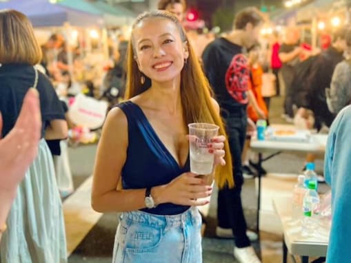 「セクシーで色気ありますね」あびる優、胸元ざっくりな大胆コーデにファンもん絶！ 「憧れます」