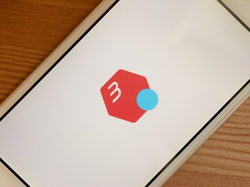 100均の商品をメルカリで「300円」で売るなんて納得できません。規約違反ではないですか？