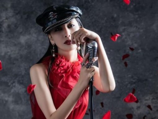 「嘘でしょ！？本物！」中島美嘉、NANA再来ショットを投稿しファン歓喜！ 「本当に心臓止まります」