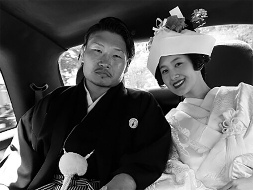 稲垣啓太、美人妻との神前式ショット公開！ 「日本男児と大和撫子」「神前式のモデルさんかのよう」