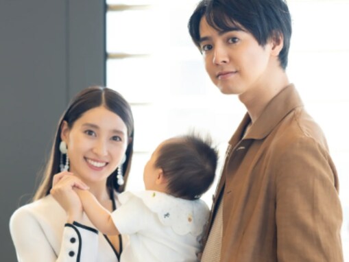 土屋太鳳＆片寄涼太、第1子を初公開！ 家族スリーショットに「美しすぎてやばい」「可愛いベイビー」の声