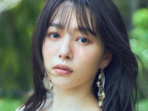 「こんなにデカかったんだ」桜井日奈子、谷間あらわな水着姿！ 「聖母のおっぱい」「めっちゃセクシー」