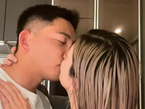 「政治家のキスシーン…」後藤祐樹氏、結婚11年を迎え美人妻とのキスショット公開！ 「ラブラブだね」