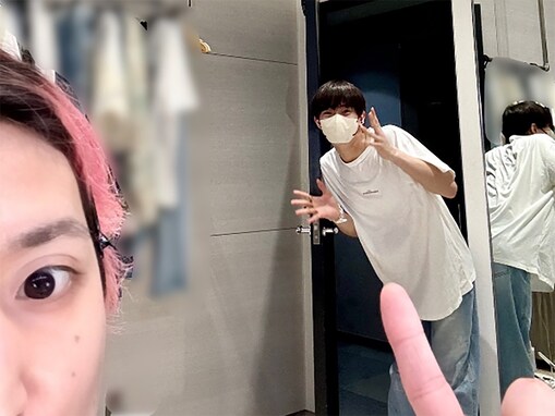 Snow Man・佐久間大介、楽屋を訪れた人気ジュニアとのツーショット公開！ 「久しぶりのふたりの絡み」