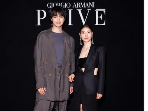 土屋太鳳、大胆肌見せドレスで夫・片寄涼太との2ショット！ 「痩せすぎな気もするけれど」「ほんと美男美女」