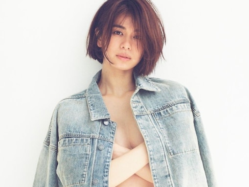 松田龍平の妻・モーガン茉愛羅、美乳あらわな手ブラショット公開！ 「カッコイイ！！」「ナイススタイル」