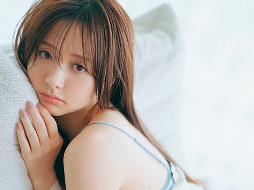 「そそられちゃう」元テレ東アナ・森香澄、太ももあらわ＆ランジェリーちらりな姿に！ 「エロ可愛い」