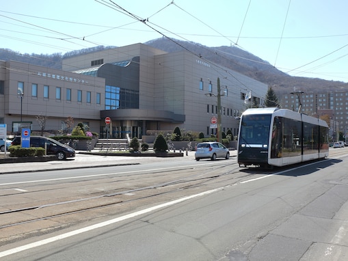 北海道民に聞いた「街の住みここち（駅）」ランキング！ 札幌市電の「中央図書館前A」を抑えた1位は？