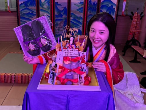 「奇跡の36歳！」吉高由里子、誕生日ショット公開に反響！ 「いつもかわいすぎ」「36に見えない若さ」