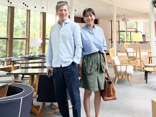 「ベストカップル」前田典子、美脚際立つ圧巻スタイルの夫婦ショット！ 「素敵なご夫婦ここにあり」